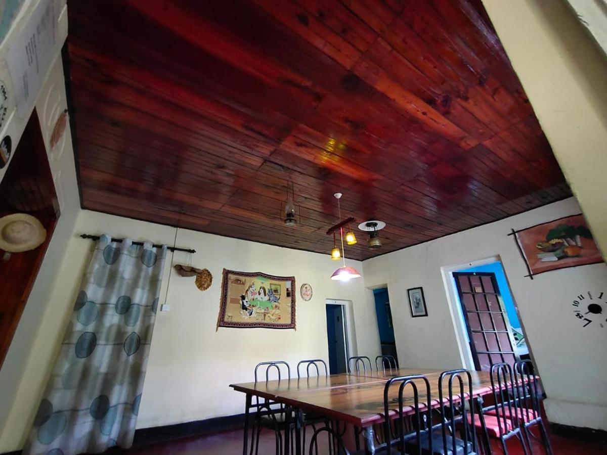 The 1964 Holiday Bungalow Ella Bagian luar foto